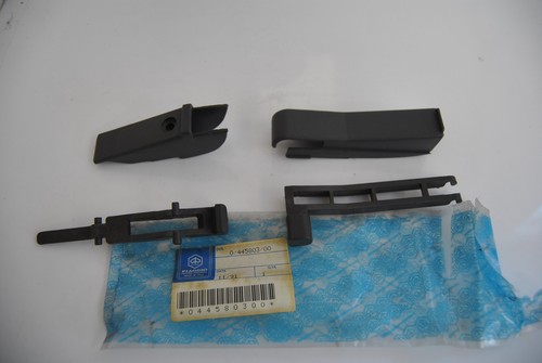 Top case mounting hardware - case,